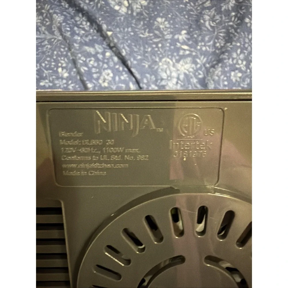 Ninja Professional 1100 Watts Blender BL660 30 Motor Base Only TESTED